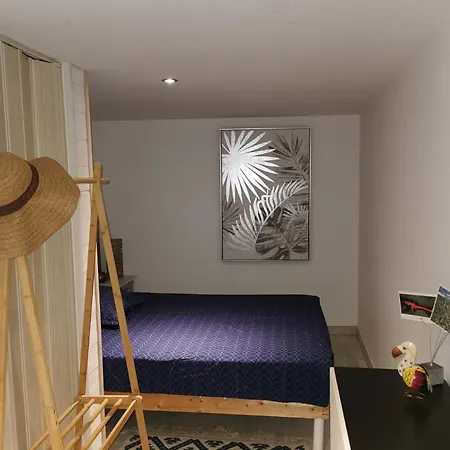 Logement Le Bois Le Pretre Apartment